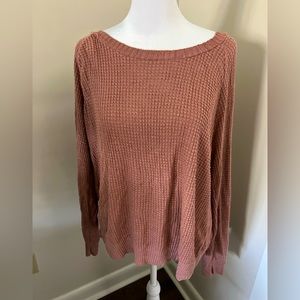 Daytrip thermal artful back